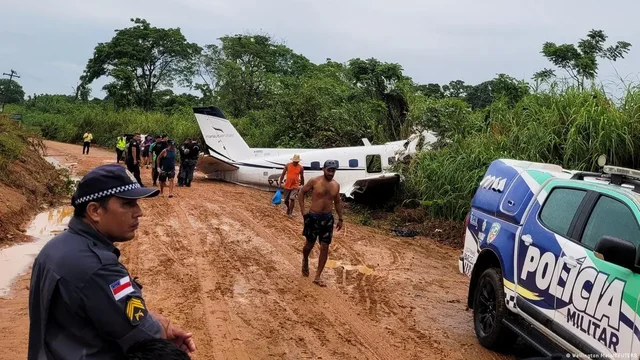 e rende ne brazil shtate te vdekur nga rrezimi i nje avioni