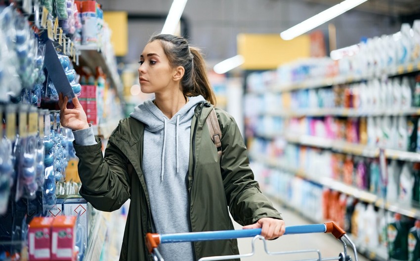 50% e qytetarëve të anketuar në Francë blejnë produkte higjienike më rrallë për shkak të inflacionit të lartë