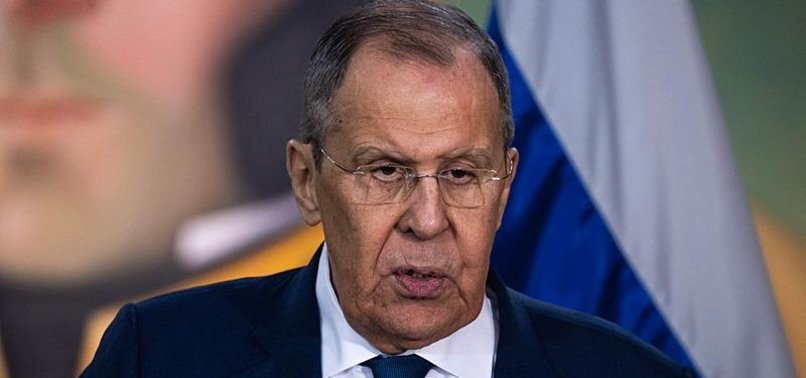 Lavrov: Moska është e hapur për zgjidhjen paqësore të konfliktit në Ukrainë