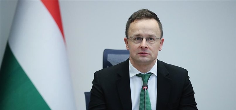 Ministri hungarez i Punëve të Jashtme dhe Tregtisë Peter Szijjarto: Duhet të shmanget përshkallëzimi në Ukrainë, Lindjen e Mesme