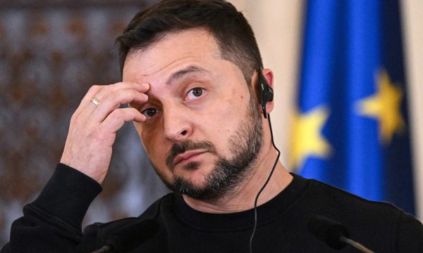 “Nevojitet një fillim i ri”, Zelensky konfirmon mundësinë e shkarkimit të gjeneralit të lartë: Udhëheqja e vendit….