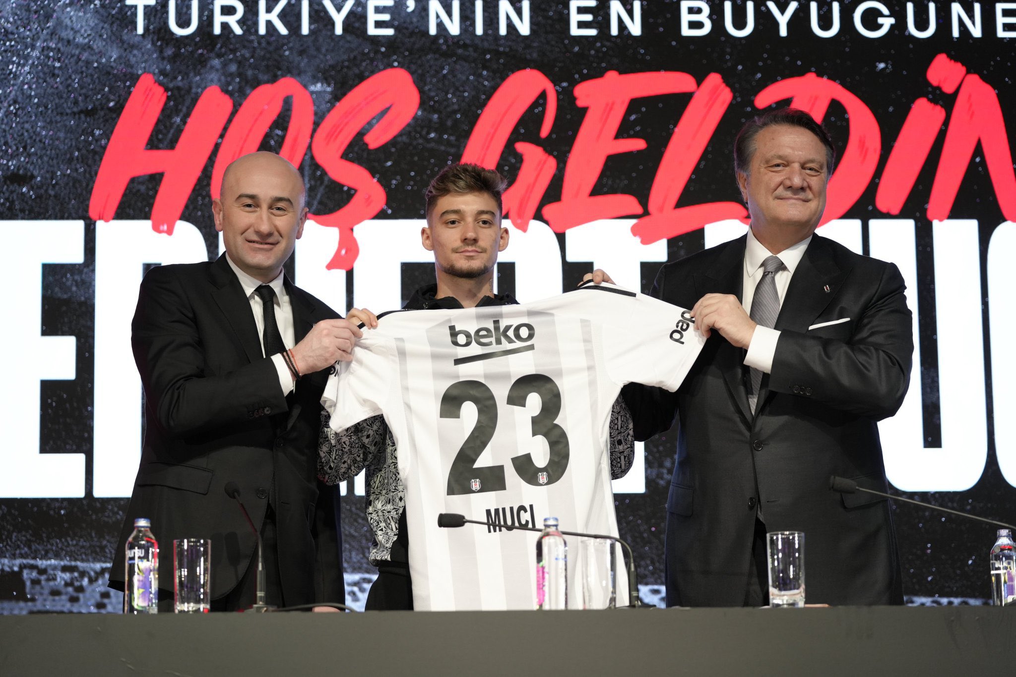 u transferua pak dite me pare muci titullar te besiktas