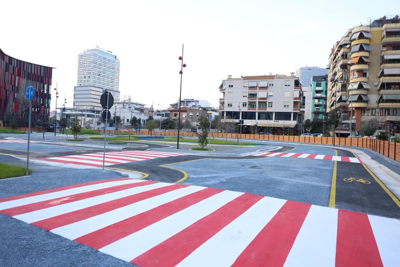 akademia e ciklizmit ne tirane veliaj femijet do te mesojne bicikleten rregullat e qarkullimit dhe te argetohen