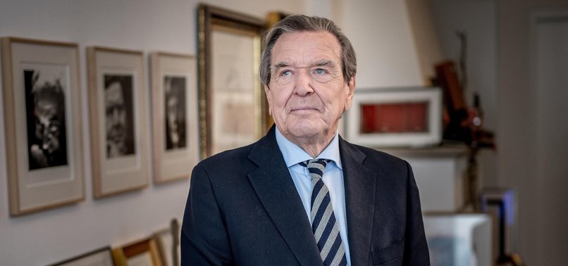 Ish-kancelari gjerman Schröder: Perëndimi duhet të negociojë me Putinin