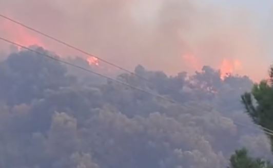 video zjarr i fuqishem ne ish depozitat e karburantit ne ballsh autoritetet mberrijne ne vendngjarje