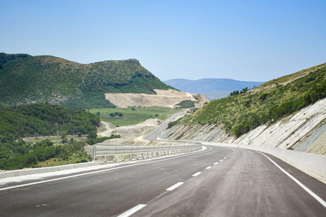 afera ne tenderin per tunelin e rruges kardhiq delvine sonila qato dhe ish vartesit e saj kerkese per provat e spak