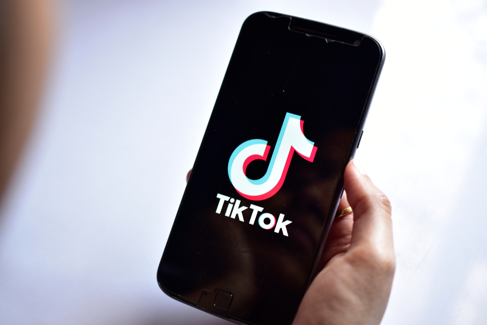 be aplikacioni tiktok po aq toksik sa cigaret