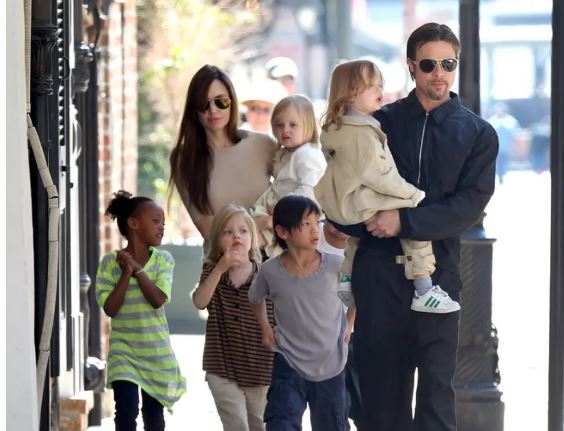 brad pitt dhe angelina jolie krijojne percarje edhe mes femijeve te tyre