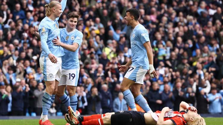 festival golash i manchester cityt asnje problem ndaj luton per kampionet e anglise video