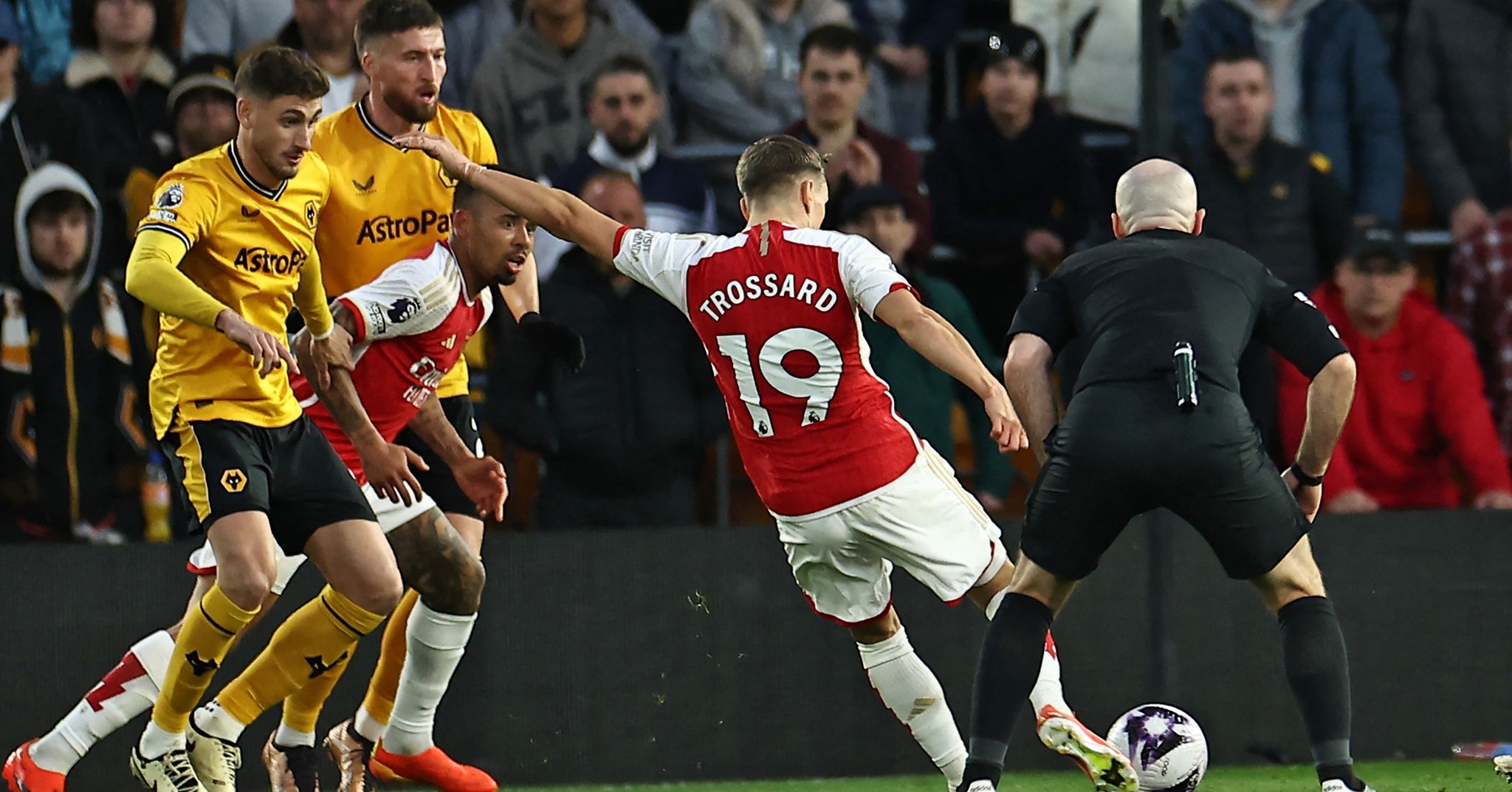 nga nje gol per secilen pjese arsenali ben detyren ndaj wolves merr kreun e klasifikimit video