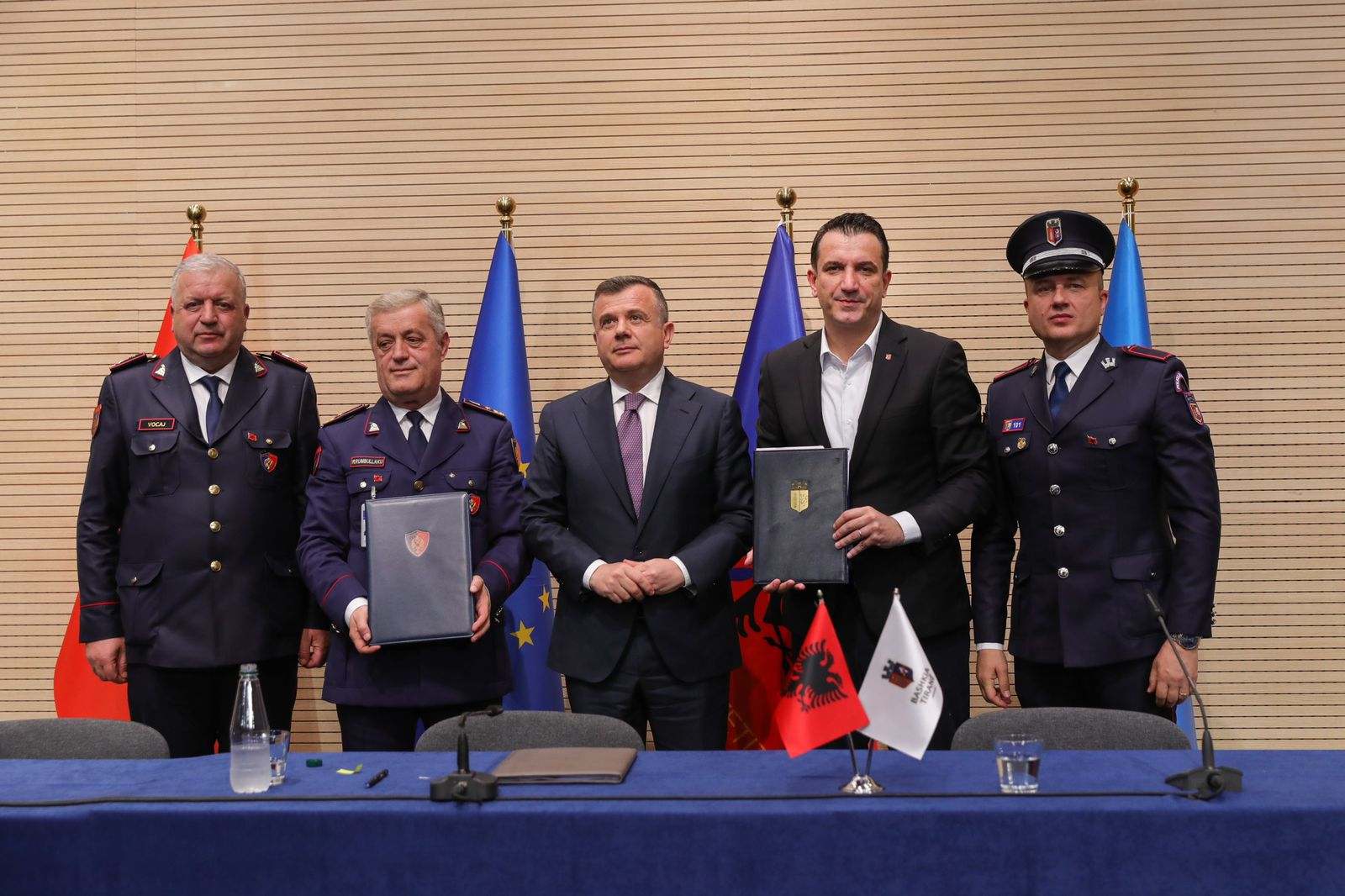 policia e shtetit dhe policia bashkiake marreveshje per sigurine ne qytet veliaj tirana e 1 milione banoreve dhe mbi 10 milion turisteve sot shume here me e sigurt