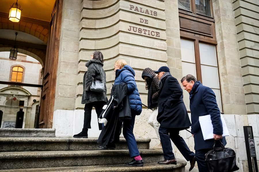 Familja më e pasur e Mbretërisë së Bashkuar, në gjyq për trafikim njerëzor ndaj stafit të tyre