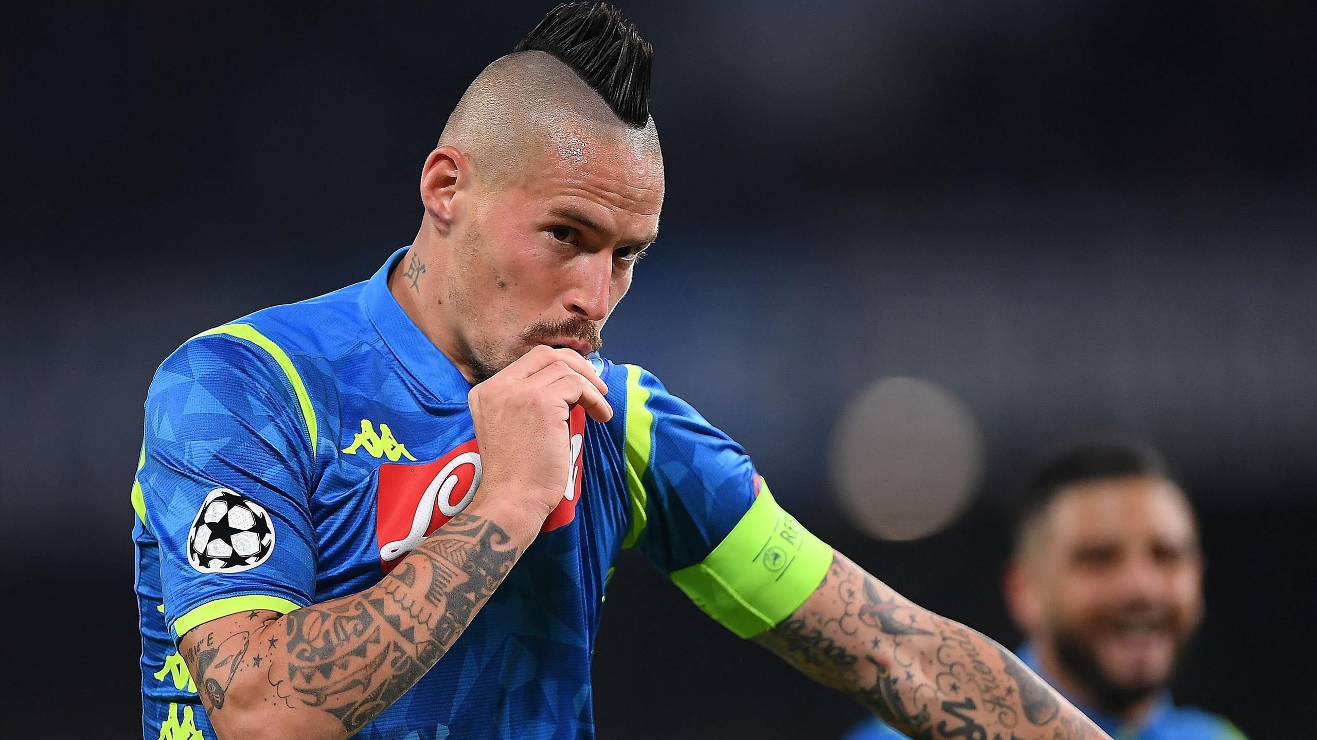 hamsik i thur levdata calzona s me kujton sarrin tek napoli