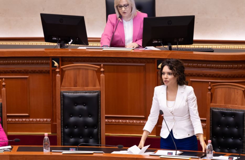 ndryshime radikale ne qeveri e parlament spiropali une dhe 3 4 e ministrave e deputeteve mund te mos jemi me ne 2025