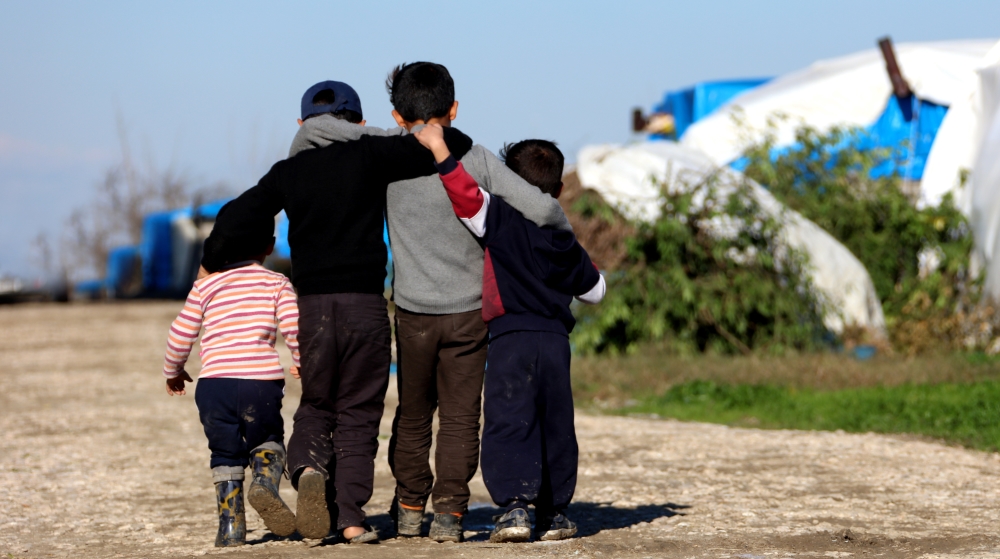 “Për një botë ku refugjatët janë të mirëpritur”, sot dita ndërkombëtare e Emigrantëve, OKB: Solidaritet do të thotë t’i mbajmë dyert hapur