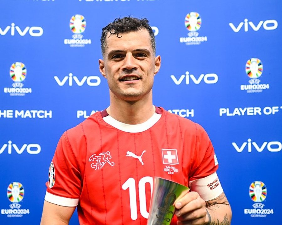 xhaka protagonist ne fitoren e zvicres vleresohet si njeriu i ndeshjes