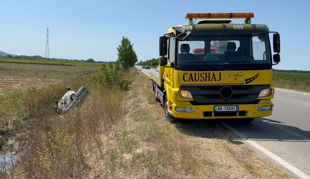 aksident ne autostraden levan tepelene automjeti del nga rruga palgoset shoferi dhe pasagjerja