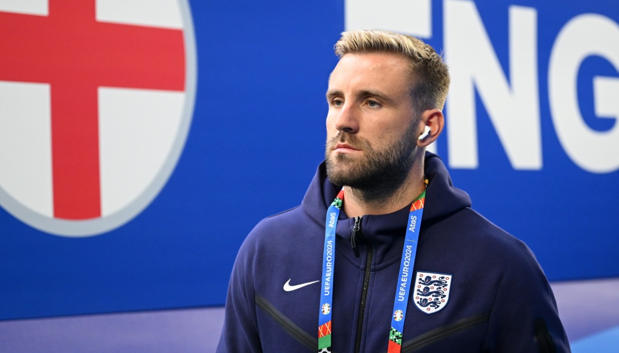 anglia flet shaw premtoj maksimumin southgate njeriu i duhur per pankinen