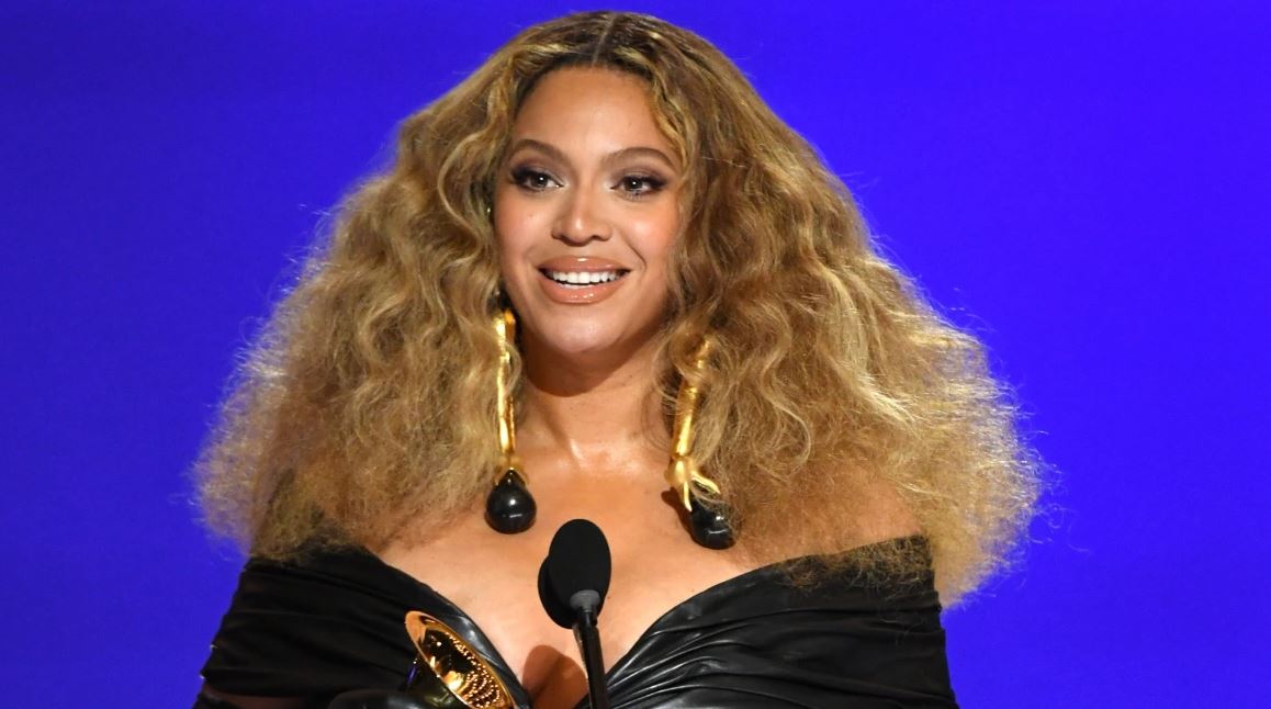 beyonce i jep leje kamala harris per te perdorur freedom si kengen e saj zyrtare te fushates