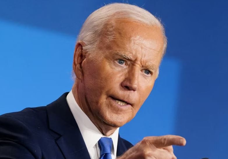 biden mbron me vendosmeri vendimin per te vazhduar garen presidenciale jam personi me i kualifikuar