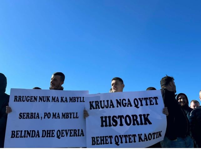 izolimi i krujes nga rruga thumane kashar sabah sheta qeveria te gjeje zgjidhje ose do perballet me rebelimin e qytetareve krutane