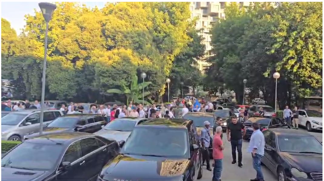 protesta e opozites ja cfare po ndodh ne seline e pd se