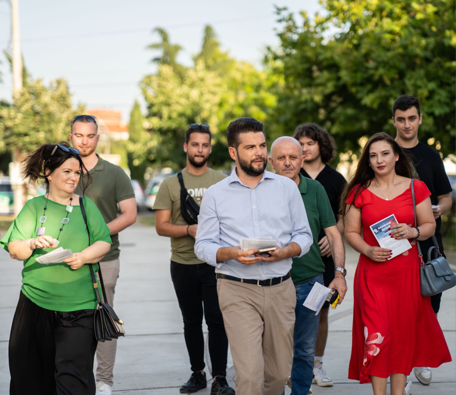 protesta para kryeministrise thirrja e anetarit te kryesise se pd bejeni darken e 11 korrikut te mbahet mend gjate sdo te jete fundit por pikenisja e nje