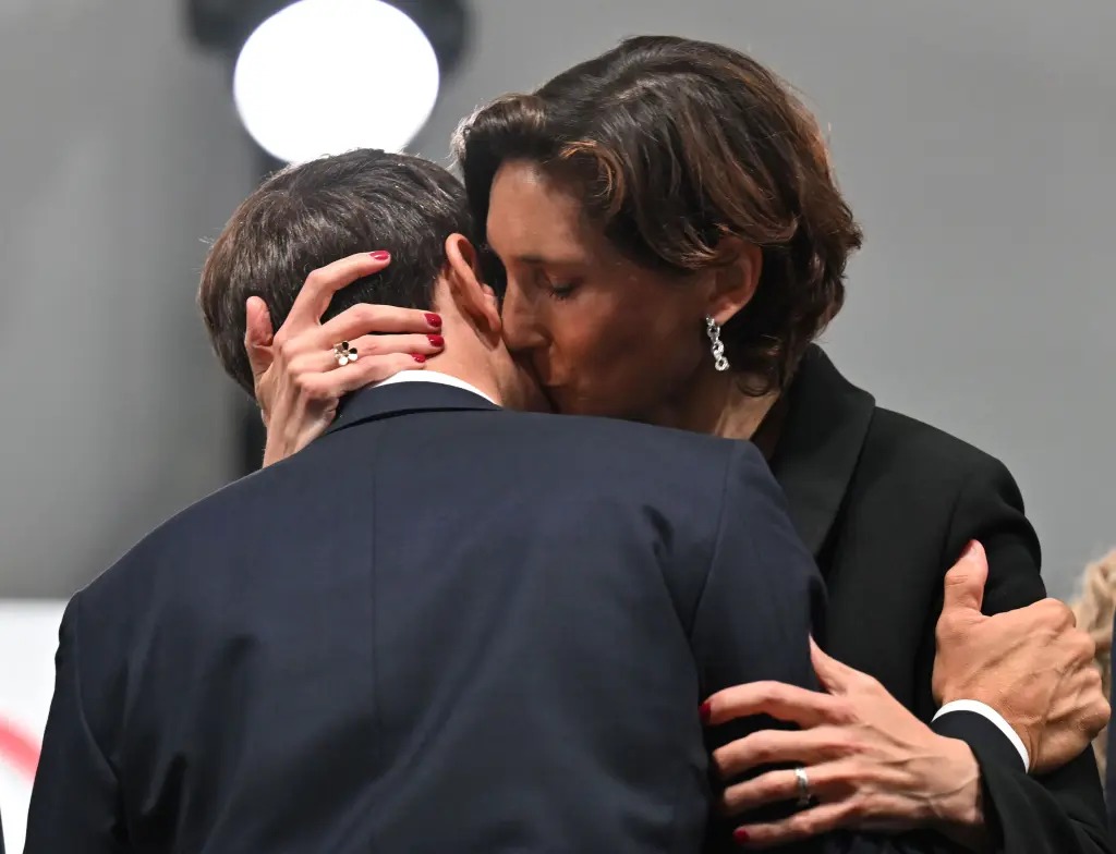 Presidentt Macron, Amelie Oudea-Castera (1)