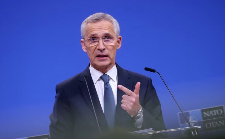 “Sa më e madhe mbështetja, aq më shpejt do të përfundojë lufta”, Stoltenberg: Shpresojmë se Ukraina do t’i bashkohet NATO-s brenda 10 vjetëve