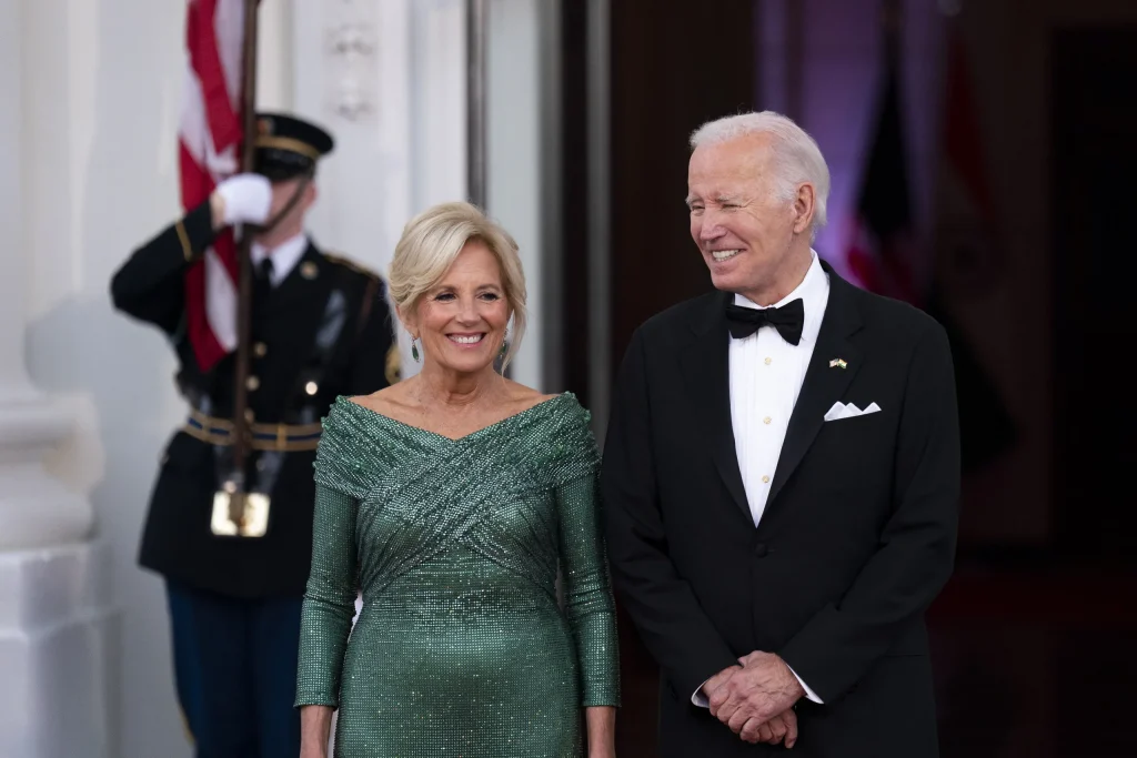 shba zonja e pare do te udheheqe delegacionin amerikan ne ceremonine e hapjes se lojerave olimpike ne paris