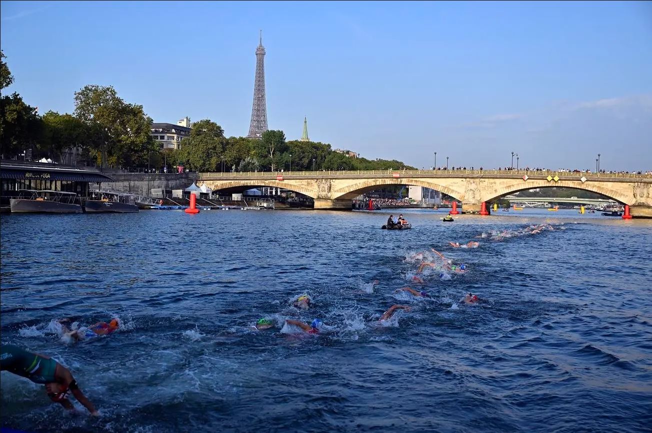 triatloni ne rrezik per tu zhvilluar shkak behen permbytjet ne paris