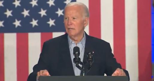 video gafa e radhes e presidentit amerikan biden do ta mund trump in perseri ne 2020 en