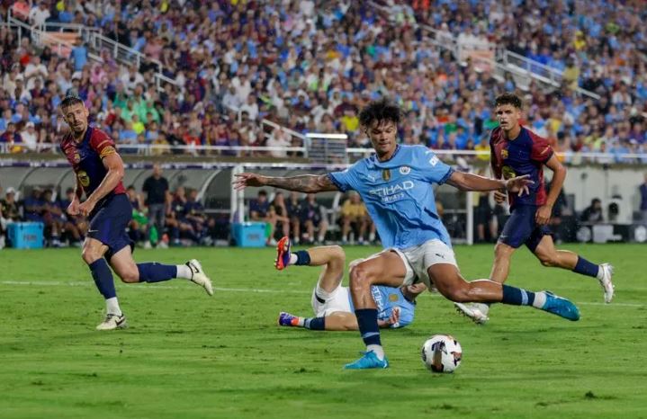 video guardiola mposhtet nga ish skuadra e tij barcelona i shkakton humbjen e radhes sitit ne miqesore