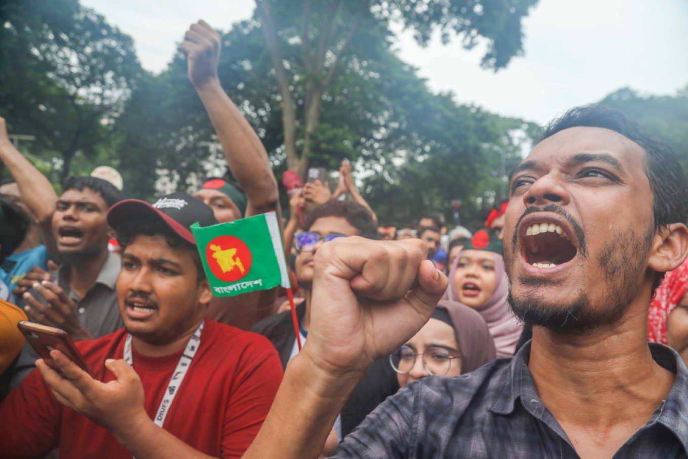 Bangladesh, të paktën 27 të vdekur në përleshjet me policinë