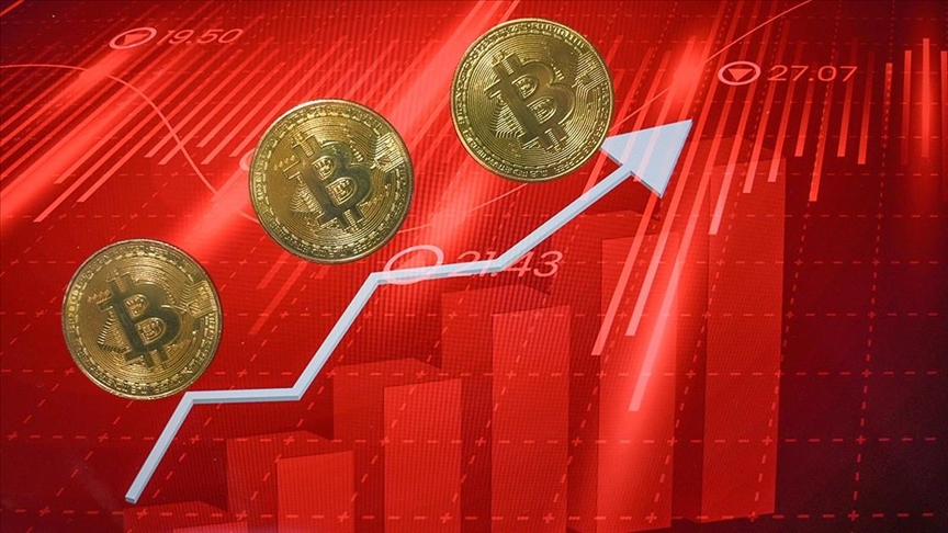 bitcoin arrin ne 62000 dollare pas sugjerimit te kryetarit te fed per uljen e normes