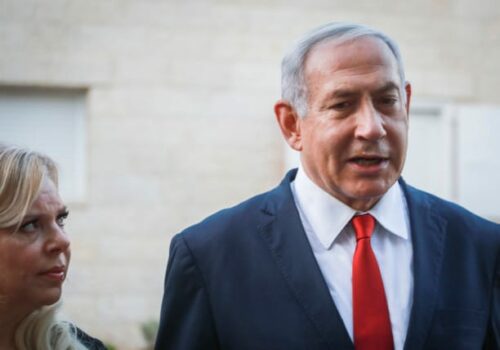 familja netanyahu planifikon te hyje ne bunkerin e nendheshem ne jerusalem nese irani fillon sulmin