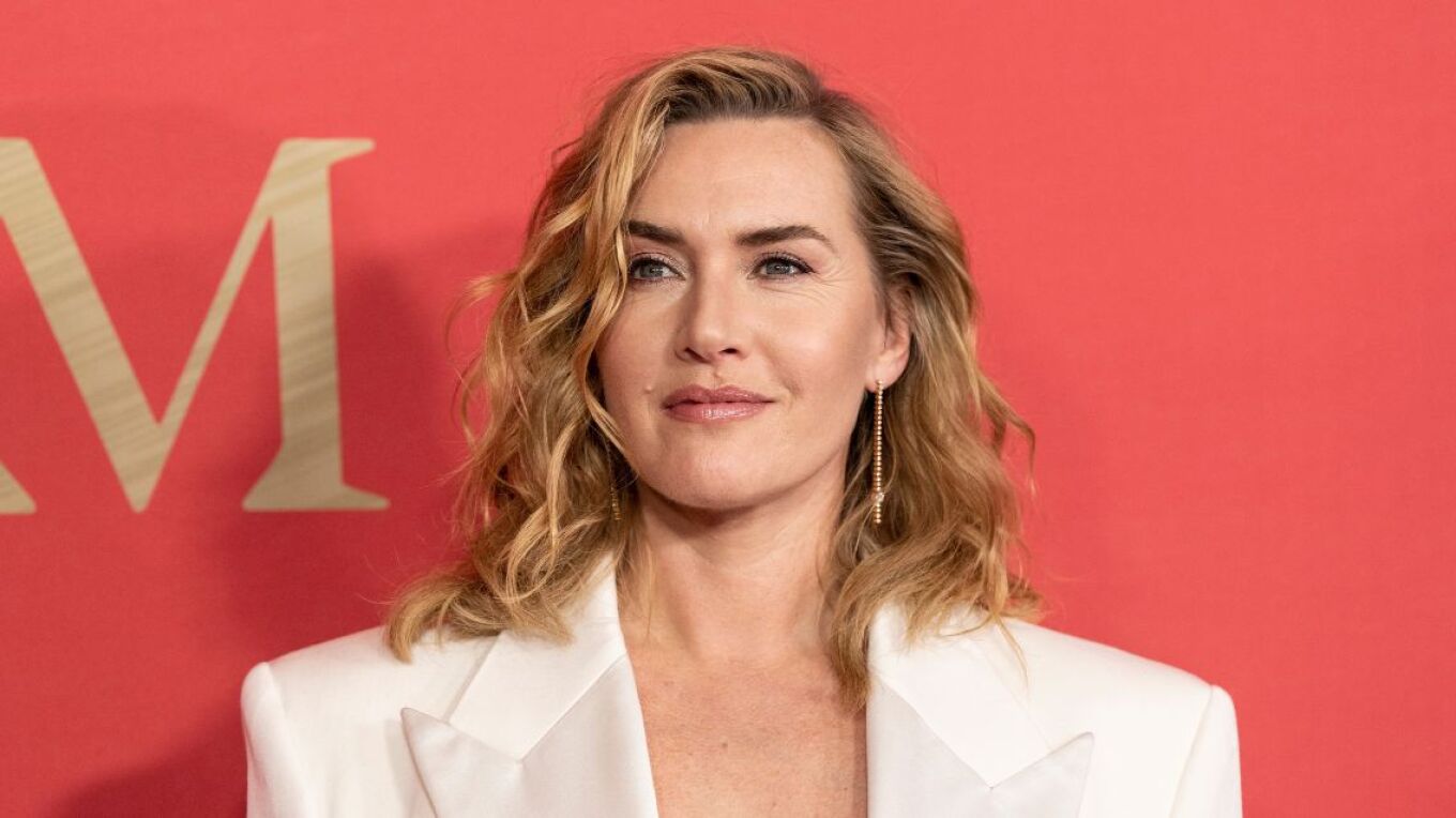 Iu kërkua të fshihte barkun gjatë xhirimeve të Lee, Kate Winslet: Jam krenare për trupin tim