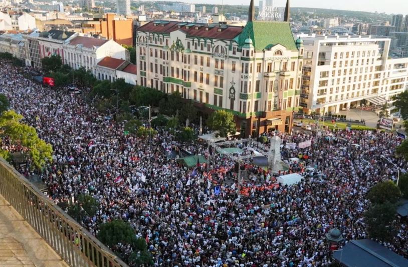 nuk na befason qe rusia shba mohon se ka nxitur protestat ne serbi