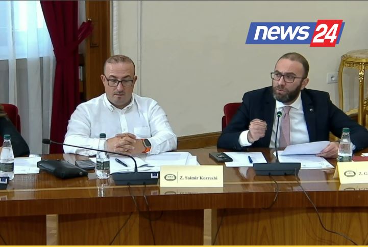 ps jep ok qe mandati i xhackes te shqyrtohet ne seancen e pare bardhi konsumuat veper penale duke mos zbatuar vendimin e kushtetuese