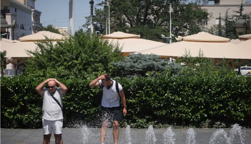 temperaturat jashtezakonisht te larta mbi 47 mije te vdekur ne evrope vitin e kaluar vendet ne jug te kontinentit vuajten pasojat me te renda