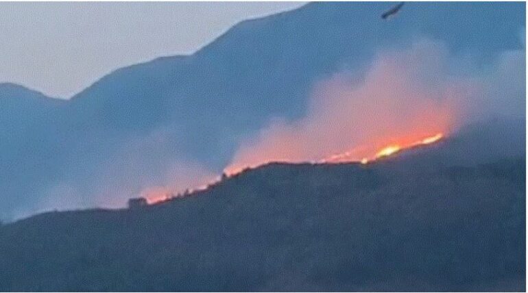 zjarr masiv ne valare te gjirokastres ne rrezik stanet me bageti