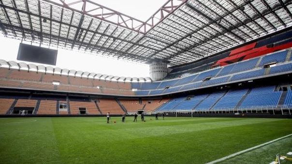 e bujshme uefa i heq finalen e liges se kampioneve stadiumit san siro ne milano