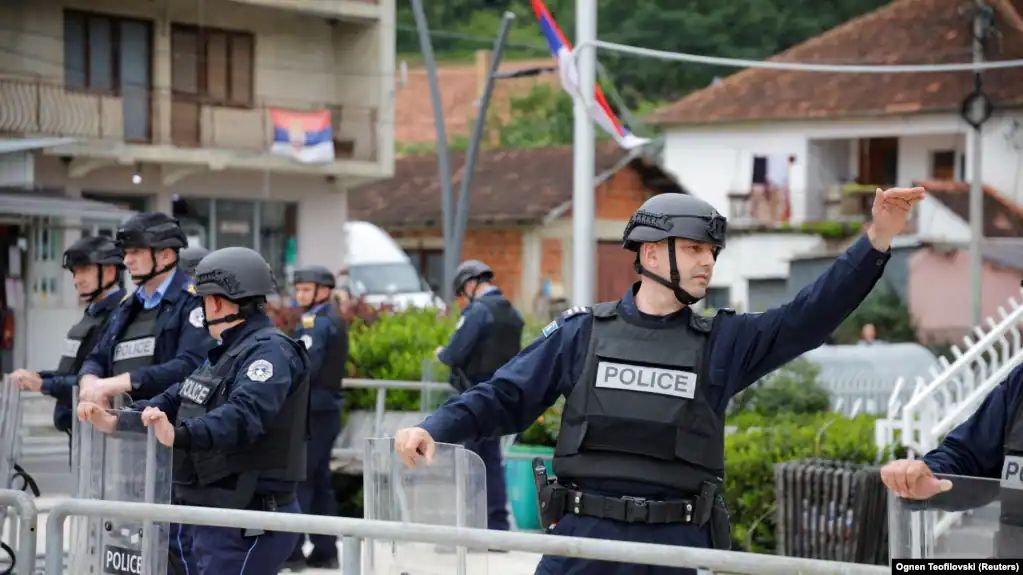 hidhet lende plasese ne oborrin e nje shtepie ne veriun e kosoves