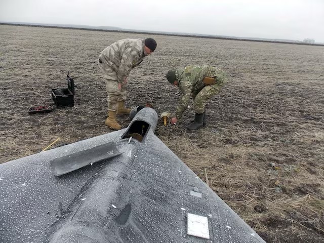 lufta ne ukraine reuters rusia po nderton drone kamikaze me motore nga kina prodhimi vendas mund te nderprese furnizimet nga irani