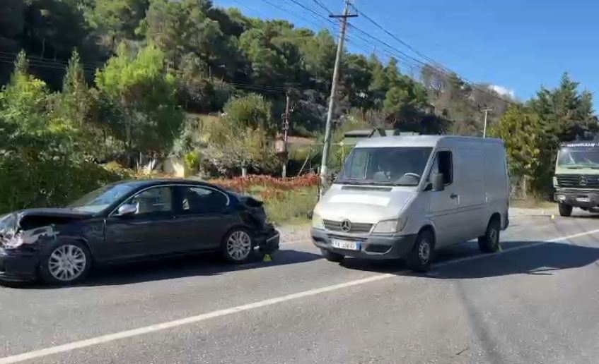 aksident i trefishte ne aksin lezhe shkoder plagoset nje person