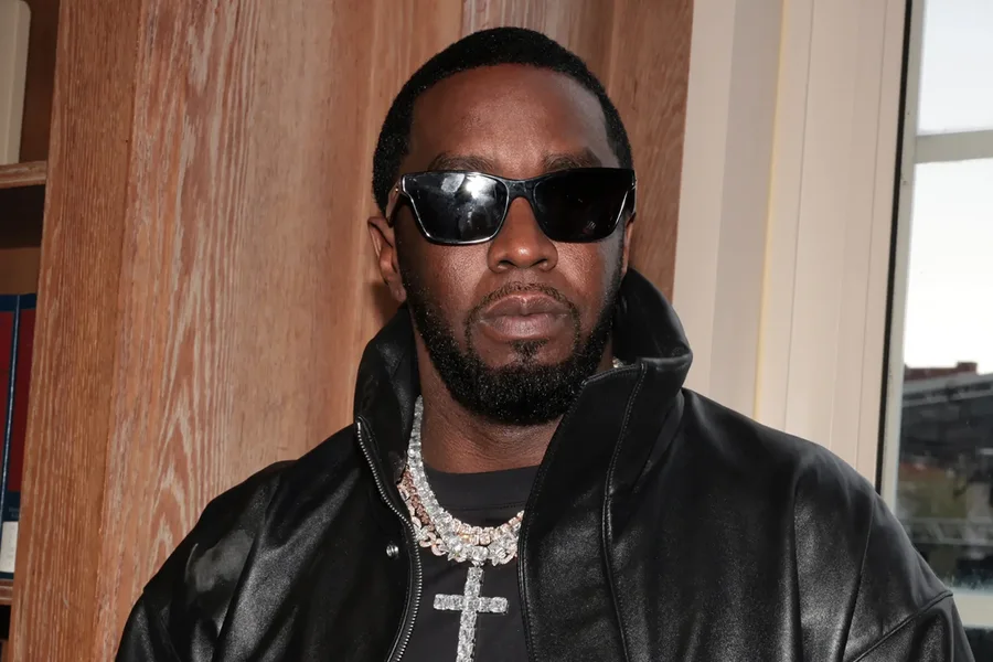 Avokati: Miqtë e famshëm të P. Diddy dëmshpërblejnë privatisht viktimat për të shmangur ekspozimin në publik