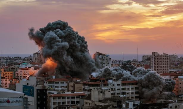 Izraeli paralajmëron ndërhyrje në jug të Libanit, paralajmërohen civilët që të largohen