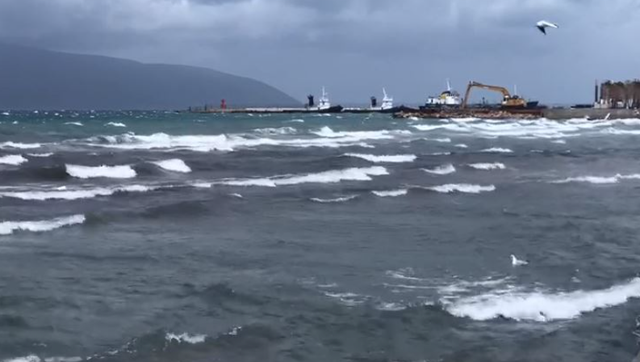 perkeqesohet moti ndalohet lundrimi per mjetet e vogla ne sarande dhe himare cfare pritet te ndodhe