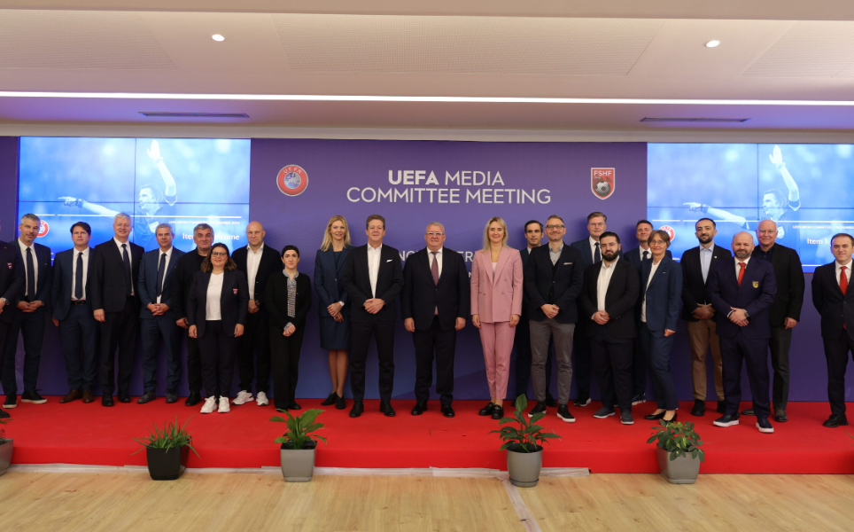 Komiteti i Medias së UEFA-s mblidhet në Tiranë, Presidenti Duka: Ndihemi të nderuar, sigurojmë që vlerat e futbollit të arrijnë te të gjithë tifozët në Europë