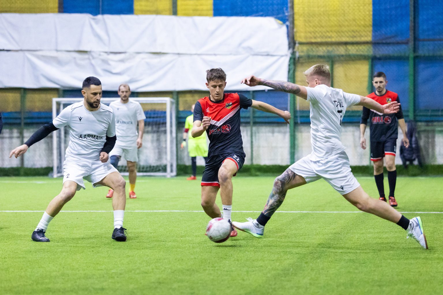 futbolli 5x5 percaktohen gjysmefinalet e kupes se kampionit dhe cerekfinalet e kupes kategoria e pare per zonen e tiranes